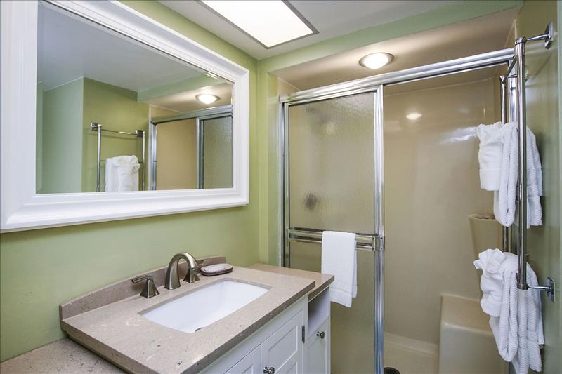 GUEST BATH