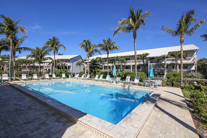 COMPLEX POOL