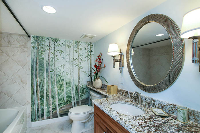 GUEST BATH 1