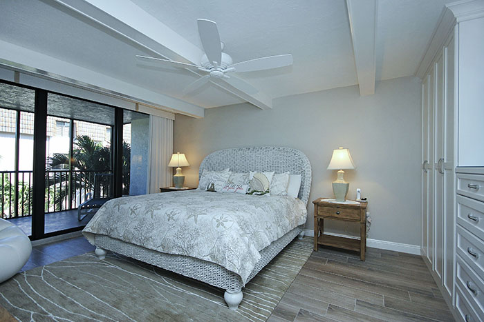 2nd FLOOR BEDROOM
