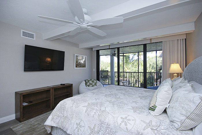 2nd FLOOR BEDROOM