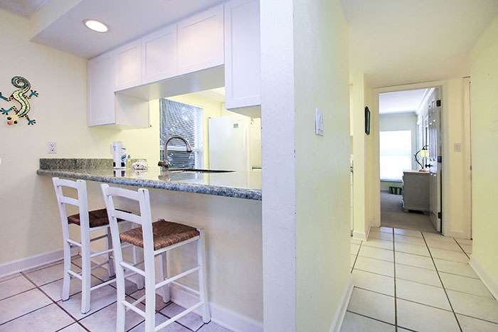 BREAKFAST BAR