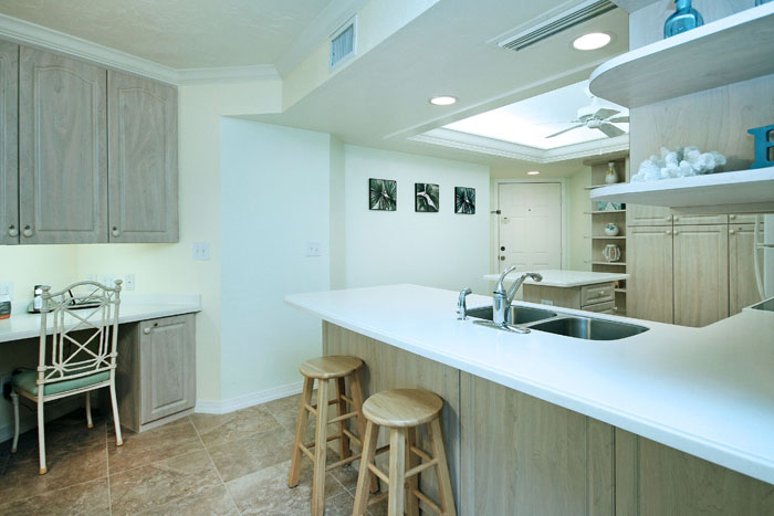 BREAKFAST BAR