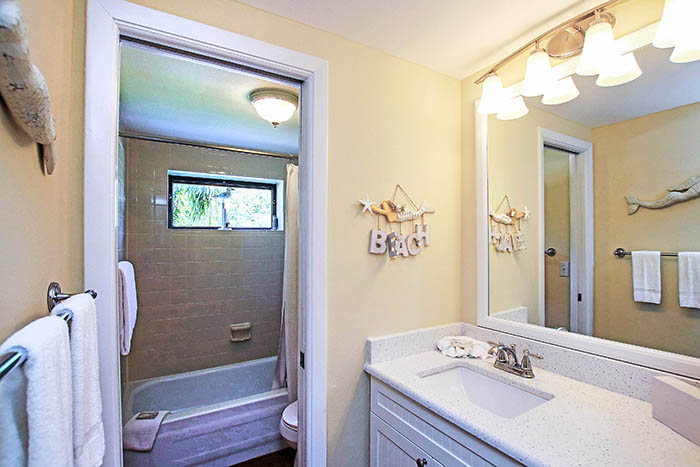 GUEST BATH