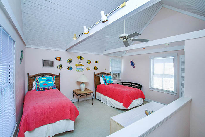 UPSTAIRS THIRD GUEST BEDROOM