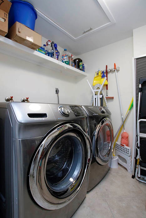 LAUNDRY