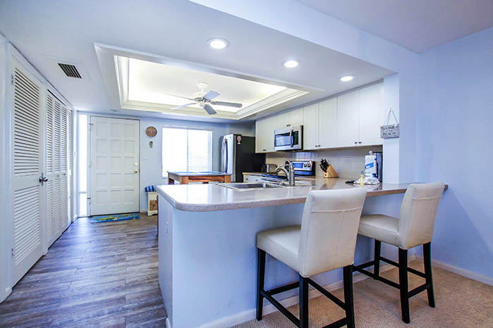 BREAKFAST BAR