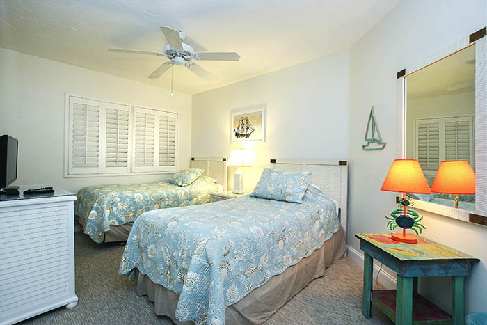 guest bedroom 1