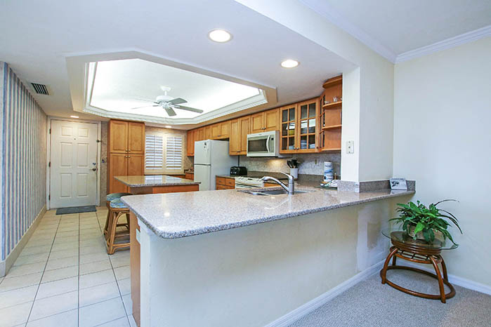 BREAKFAST BAR
