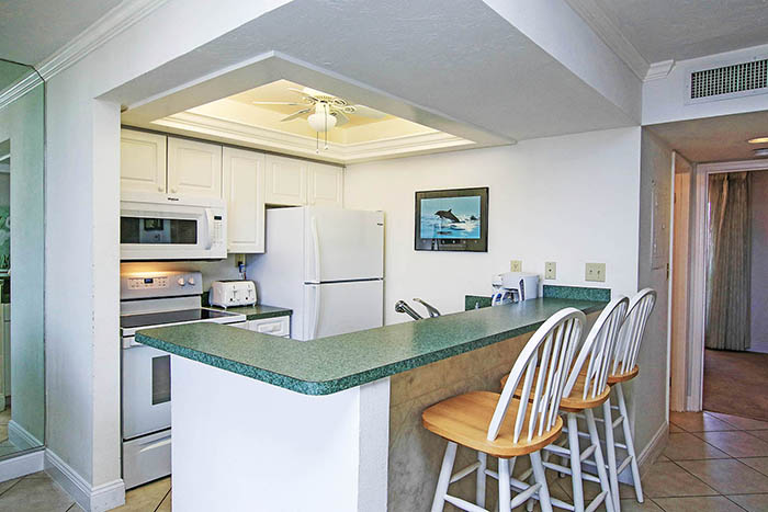 BREAKFAST BAR