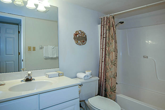 GUEST BATH